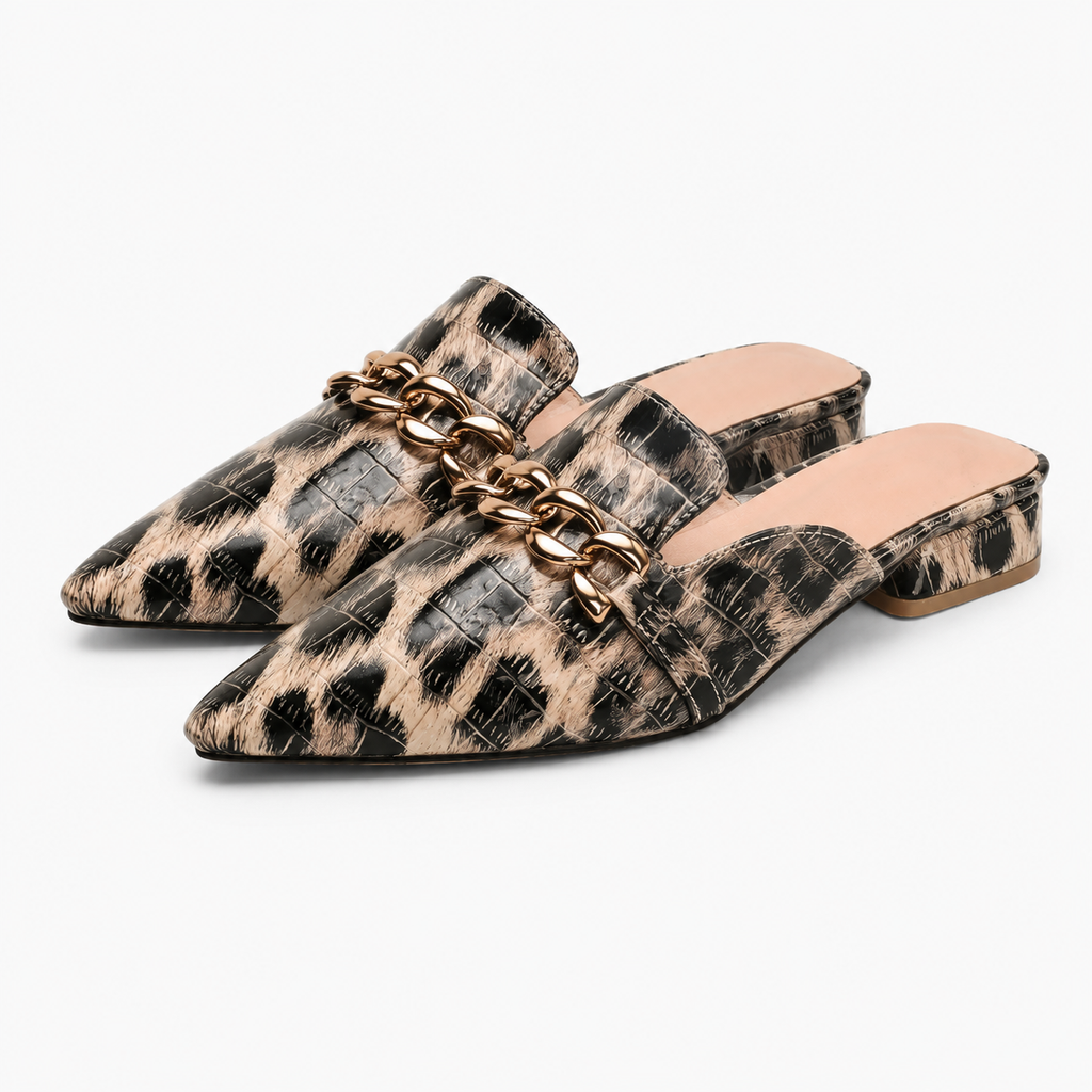 Elegant Women's Leopard Loafers